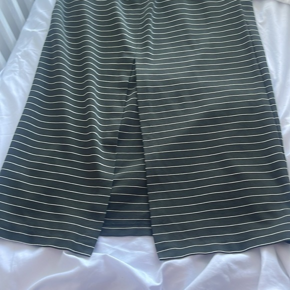 Club Monaco Dark army/ gray Maxi dress in excellent condition - Picture 5 of 5